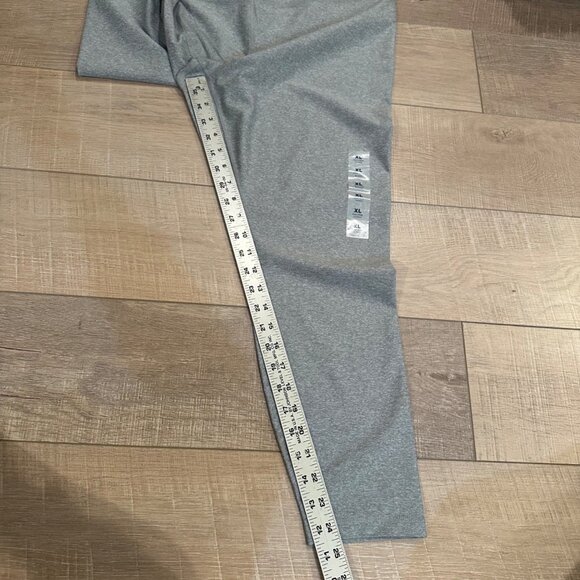OLD NAVY CLOUD GO DRY LIGHT COMPRESSION LEGGINGS NEW GRAY XL - Picture 3 of 11